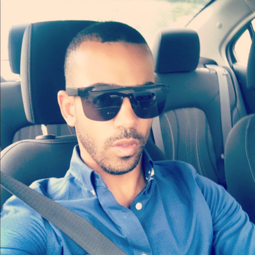 Meet your Posher, Jc